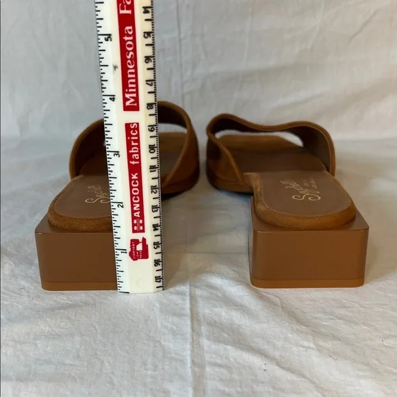 Seychelles Women’s Tan Suede Mules size 9 - Picture 3 of 10